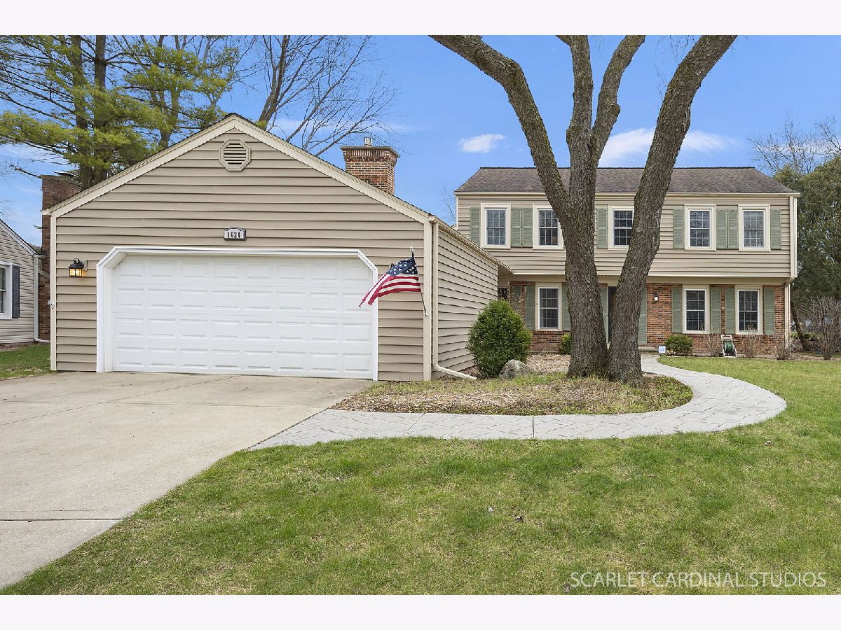 Homes & Townhomes Sold Brookdale Naperville Illinois, 1624 Albermarle