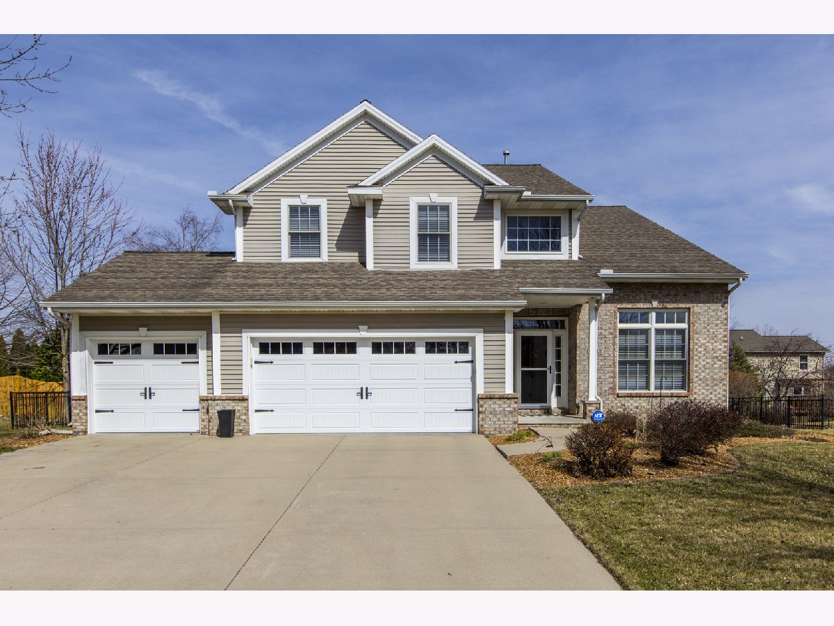 Homes & Condos & Townhomes Sold Eagle Crest East Bloomington Illinois, 3612 Connie Kay