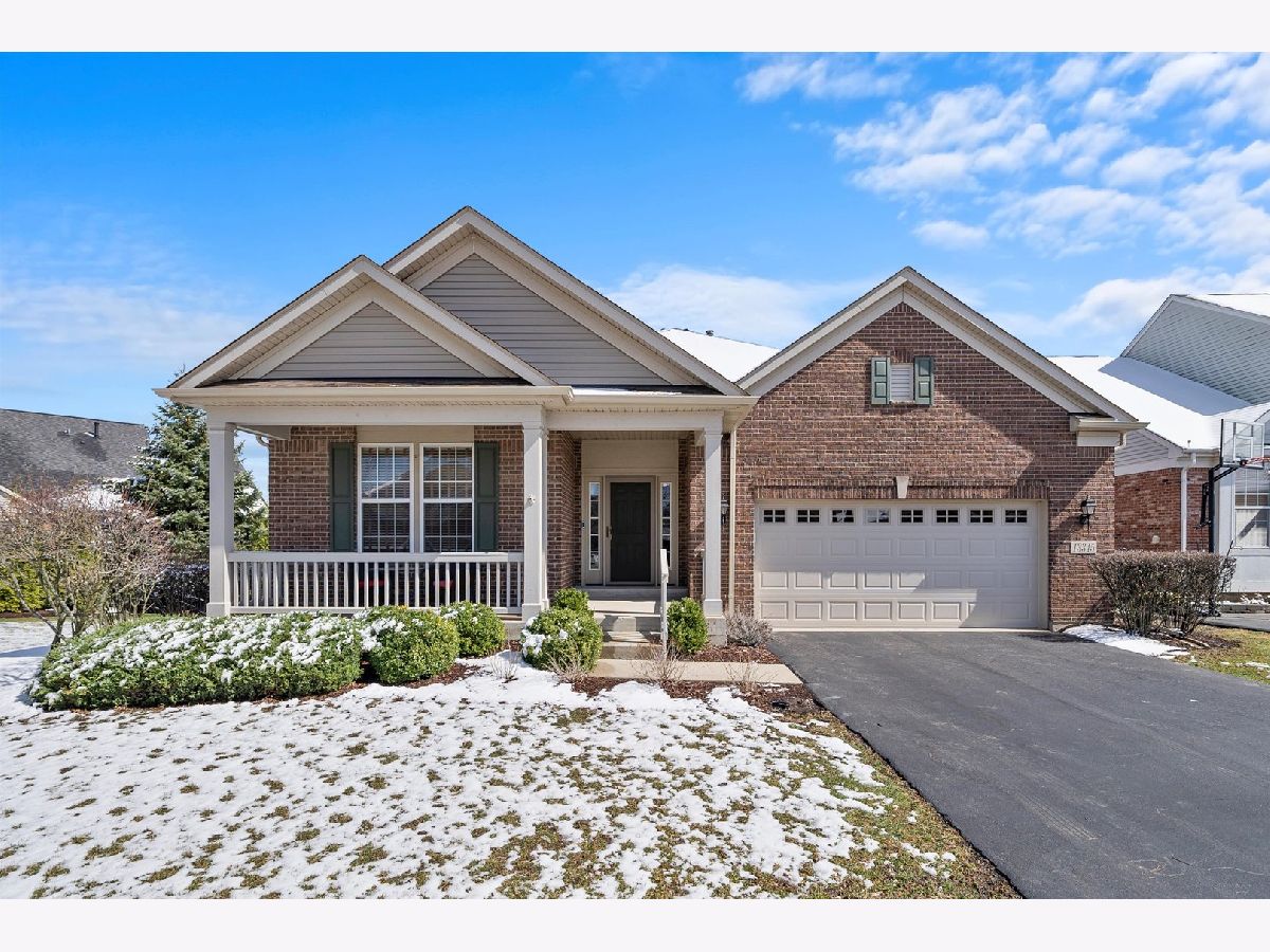 Homes & Townhomes Sold Southmoor Orland Park Illinois, 13345 Lahinch