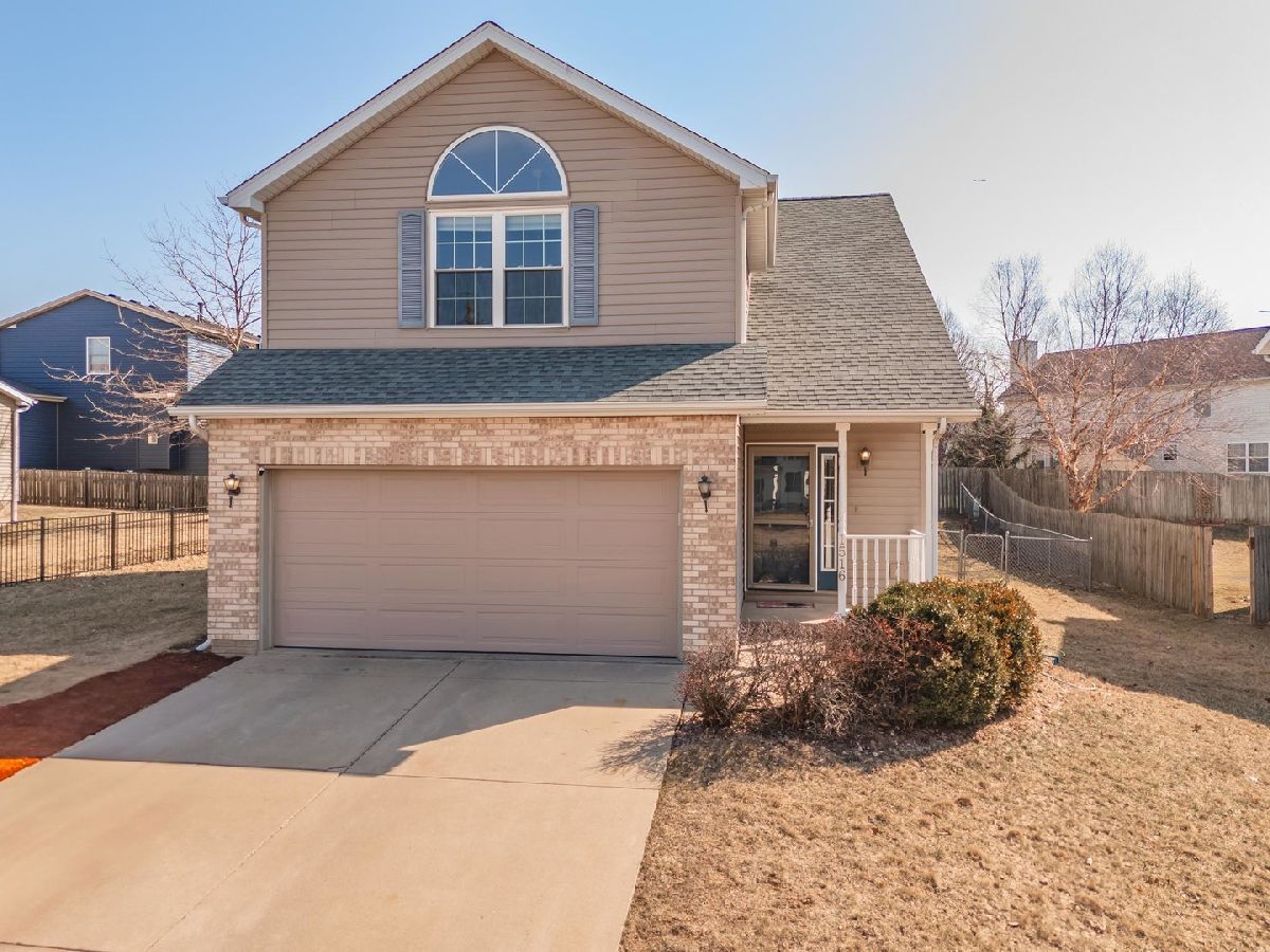 Homes & Condos & Townhomes Sold Tramore Normal Illinois, 1516 Henry