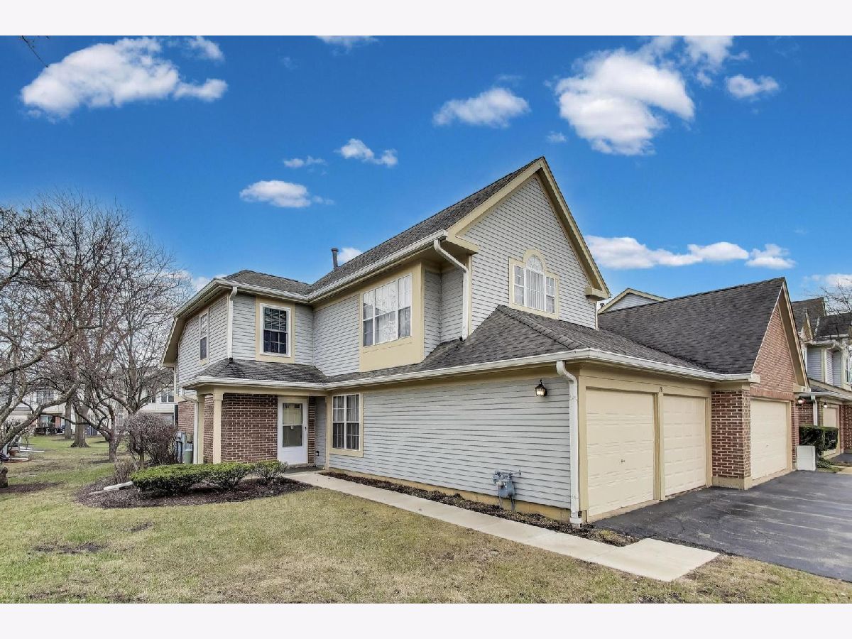 Townhomes & Condos Sold Towne Place Schaumburg Illinois, 131 Stirling
