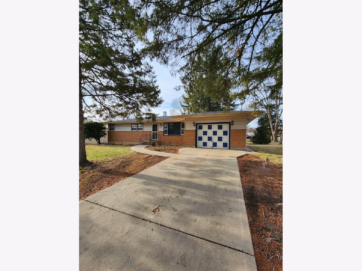  Rented Mchenry Illinois, 4603 Home