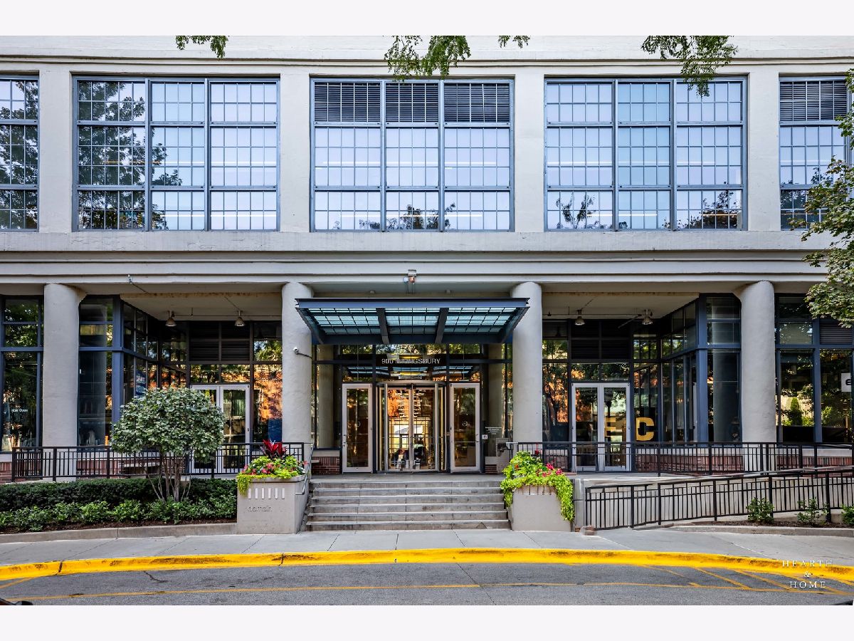 Condominiums Sold Domain Lofts Chicago Illinois, 900 Kingsbury