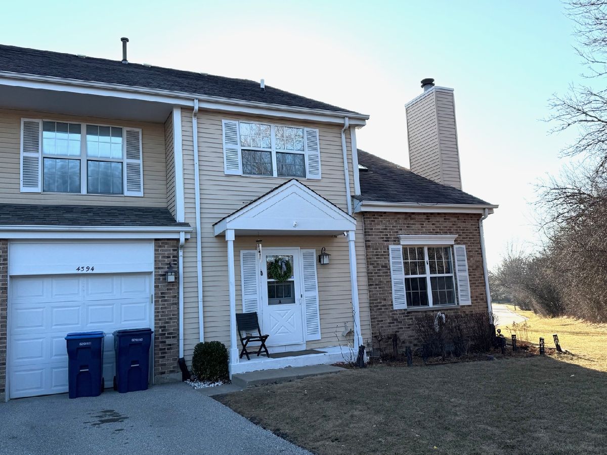 Townhomes & Homes Rented Kensington Gurnee Illinois, 4394 Brookhaven