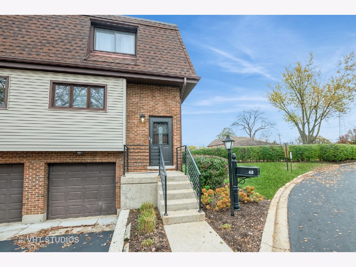 Condos & Townhomes Sold Colonial Heights Palos Heights Illinois, 68 Parliament
