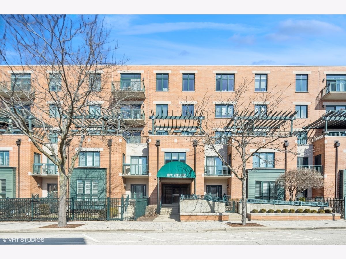 Condos & Townhomes Sold Museum Square Elmhurst Illinois, 131 Adelaide