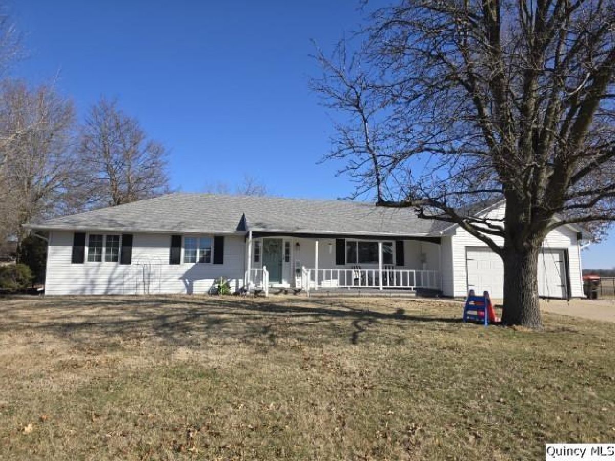  Sold Carthage Illinois, 733 Questover
