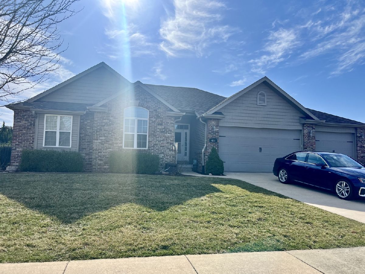 Homes Sold Walden Pond Estates Monticello Illinois, 403 Castle Rock