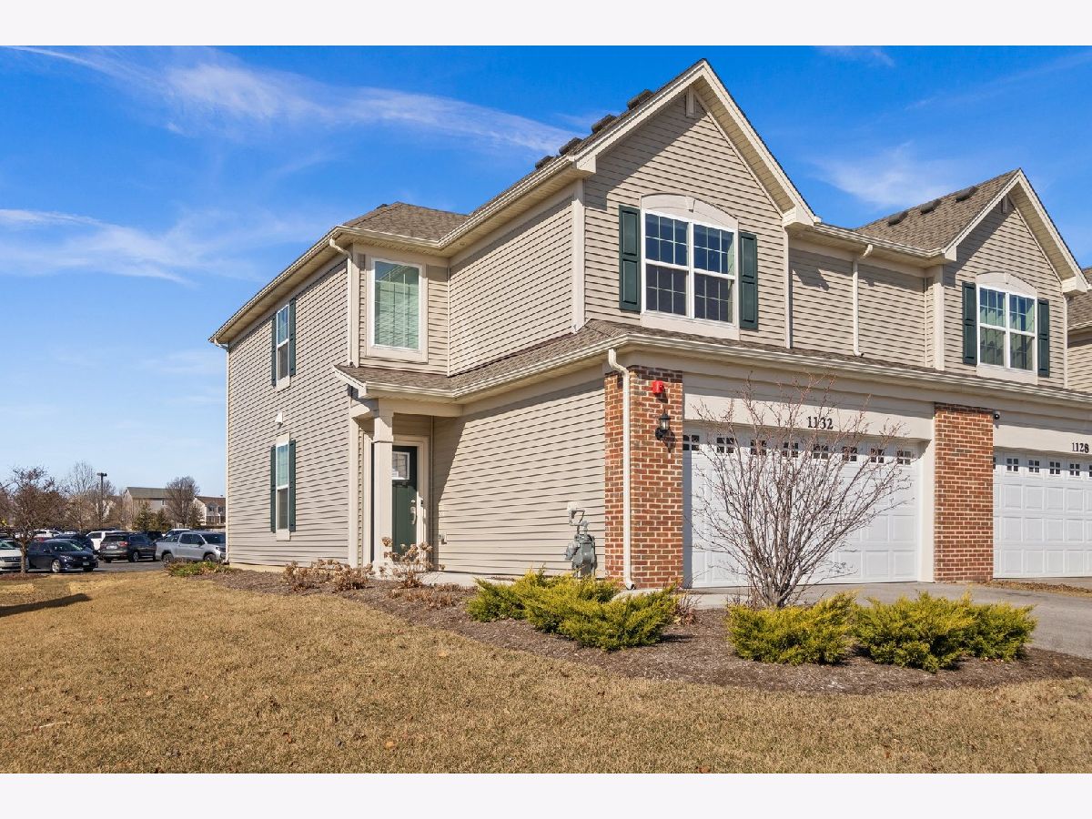 Homes & Townhomes Sold Raintree Village Yorkville Illinois, 1132 Hawk Hollow
