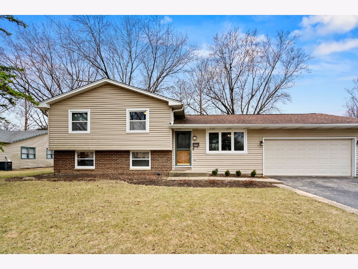 Homes Sold Pepper Tree Farms Palatine Illinois, 1012 Goldengate