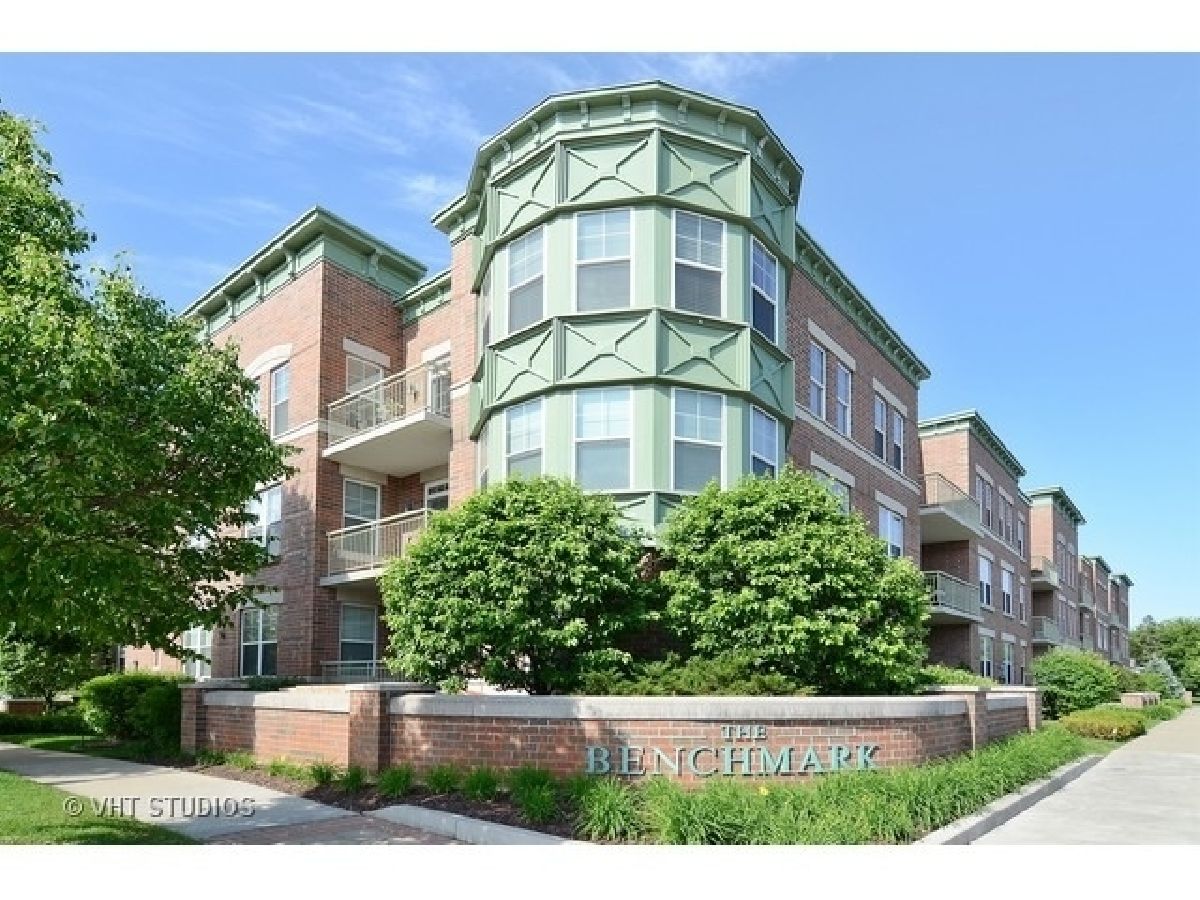 Condominiums Sold Benchmark Palatine Illinois, 132 Johnson
