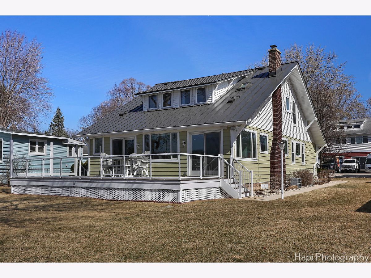 Homes Sold Emerald Park Mchenry Illinois, 205 Emerald