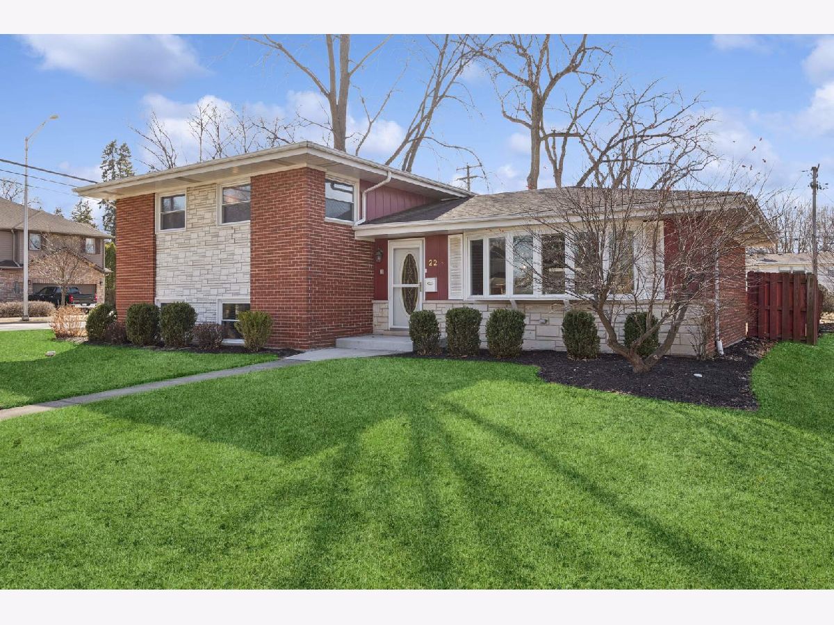 Homes Sold Greenville Estates Arlington Heights Illinois, 22 Phelps