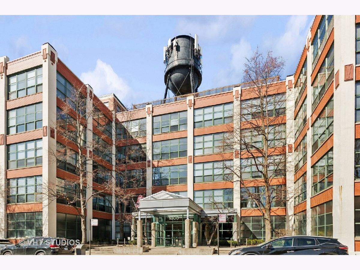 Condominiums Sold Pencil Factory Lofts Chicago Illinois, 1800 Roscoe