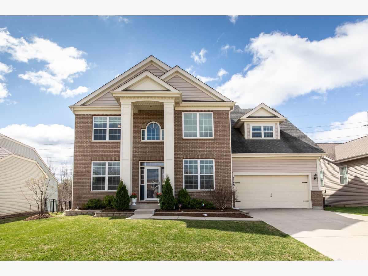 Homes & Townhomes Sold Coves Algonquin Illinois, 1149 Kingsmill