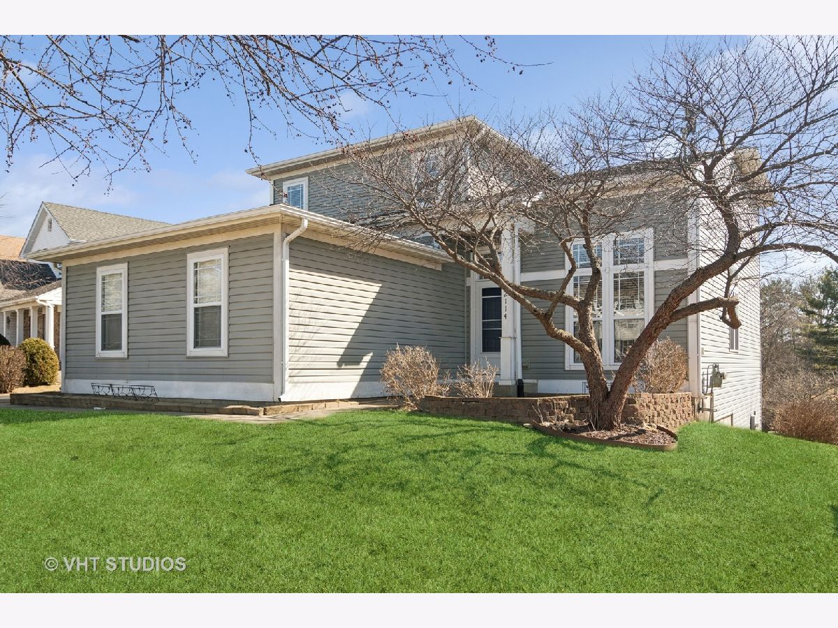 Homes Sold Ponds Of Bull Valley Woodstock Illinois, 2114 Greenview