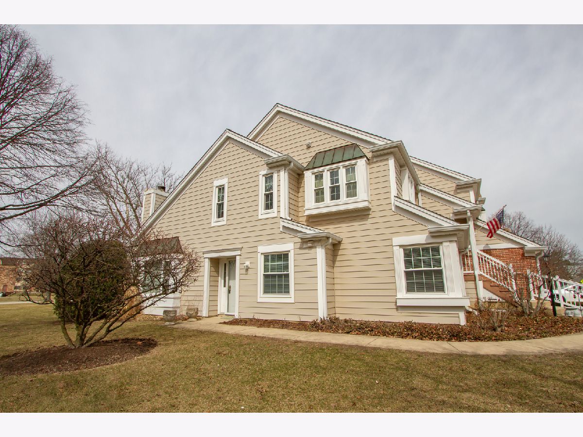 Townhomes Sold Covington Manor Buffalo Grove Illinois, 558 Park View