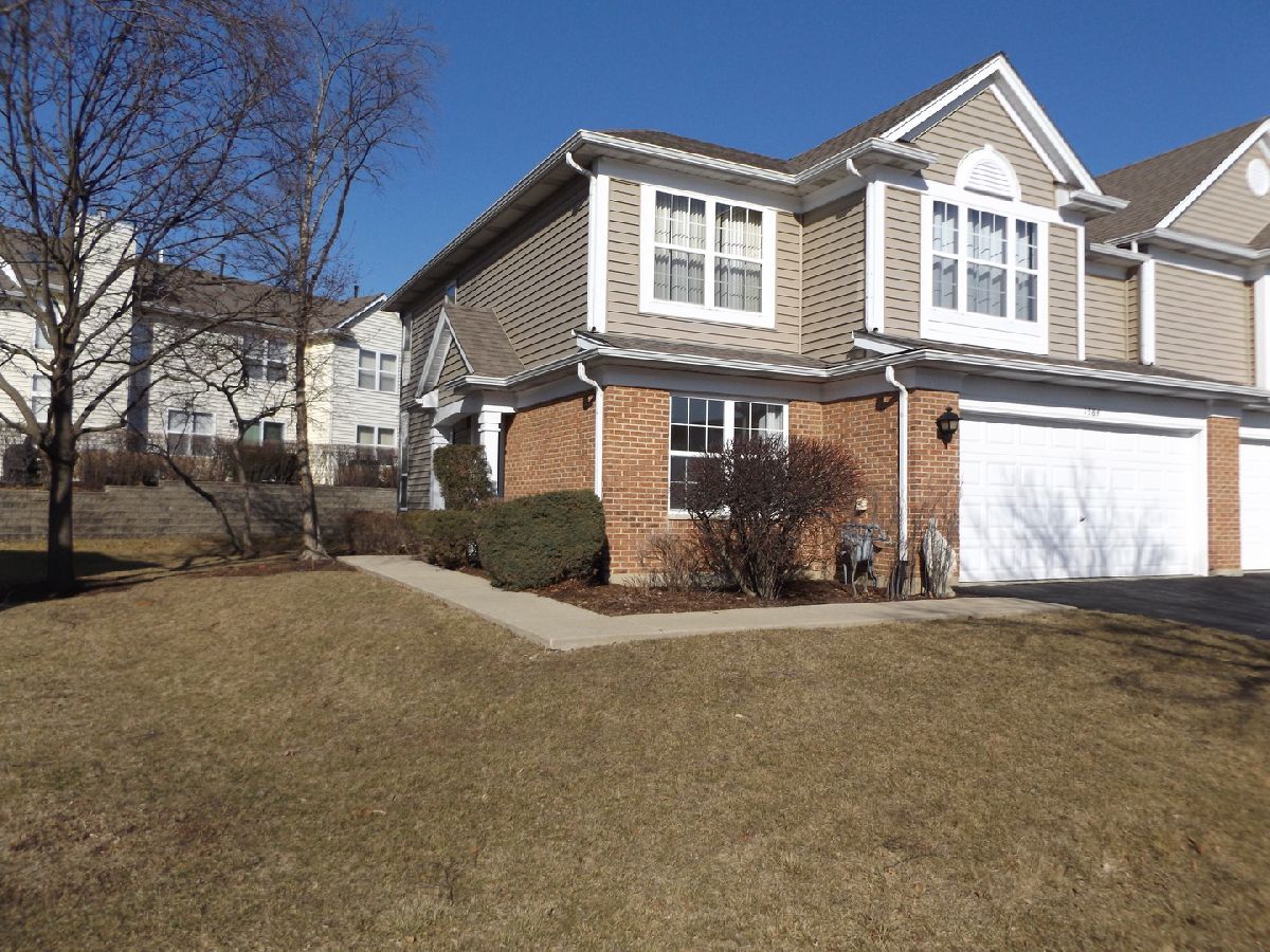 Townhomes Sold Coventry Park Palatine Illinois, 1584 Citadel
