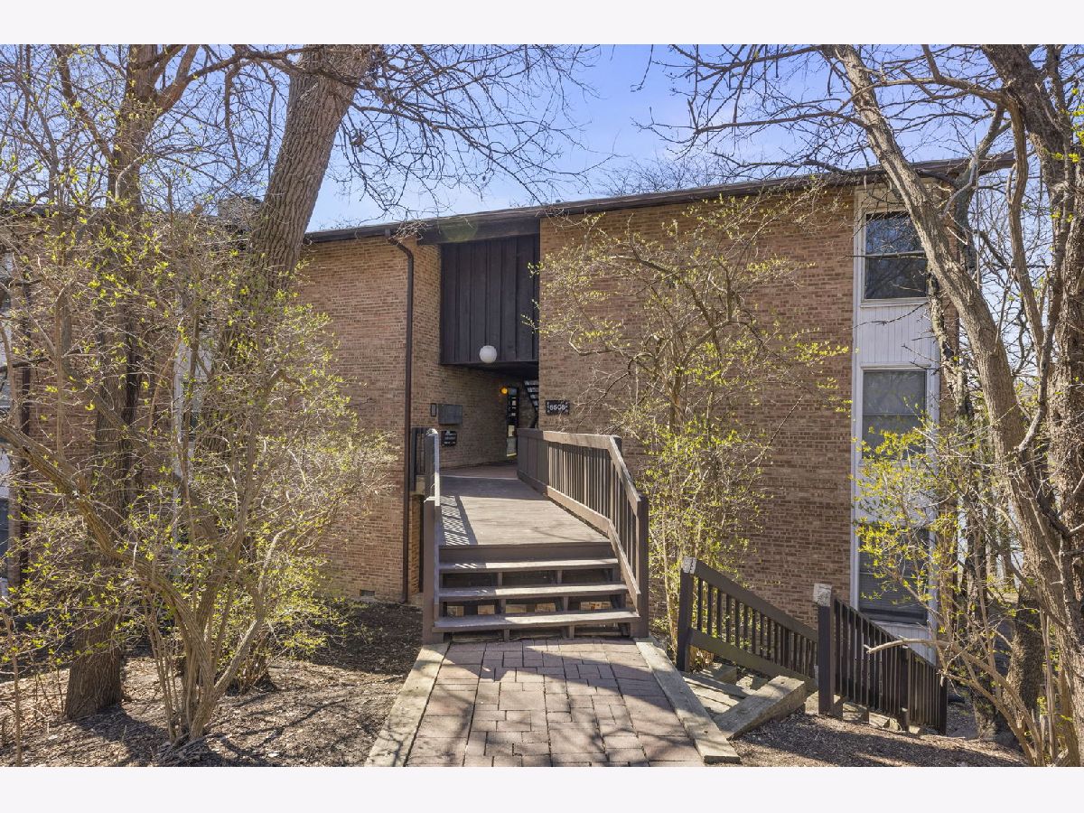 Condominiums Sold Four Lakes Village Lisle Illinois, 5508 Lake