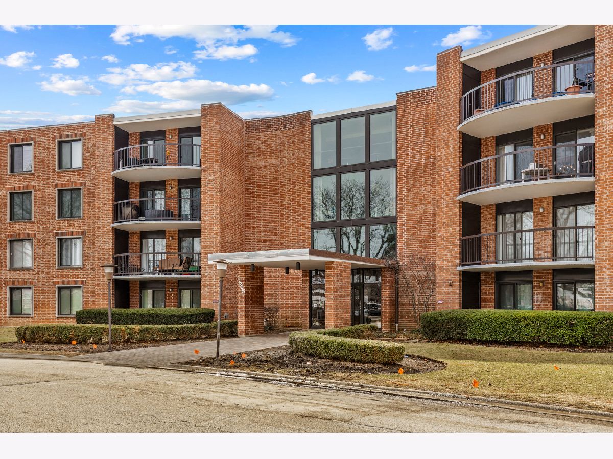 Condominiums Sold Dana Point Arlington Heights Illinois, 1505 Central