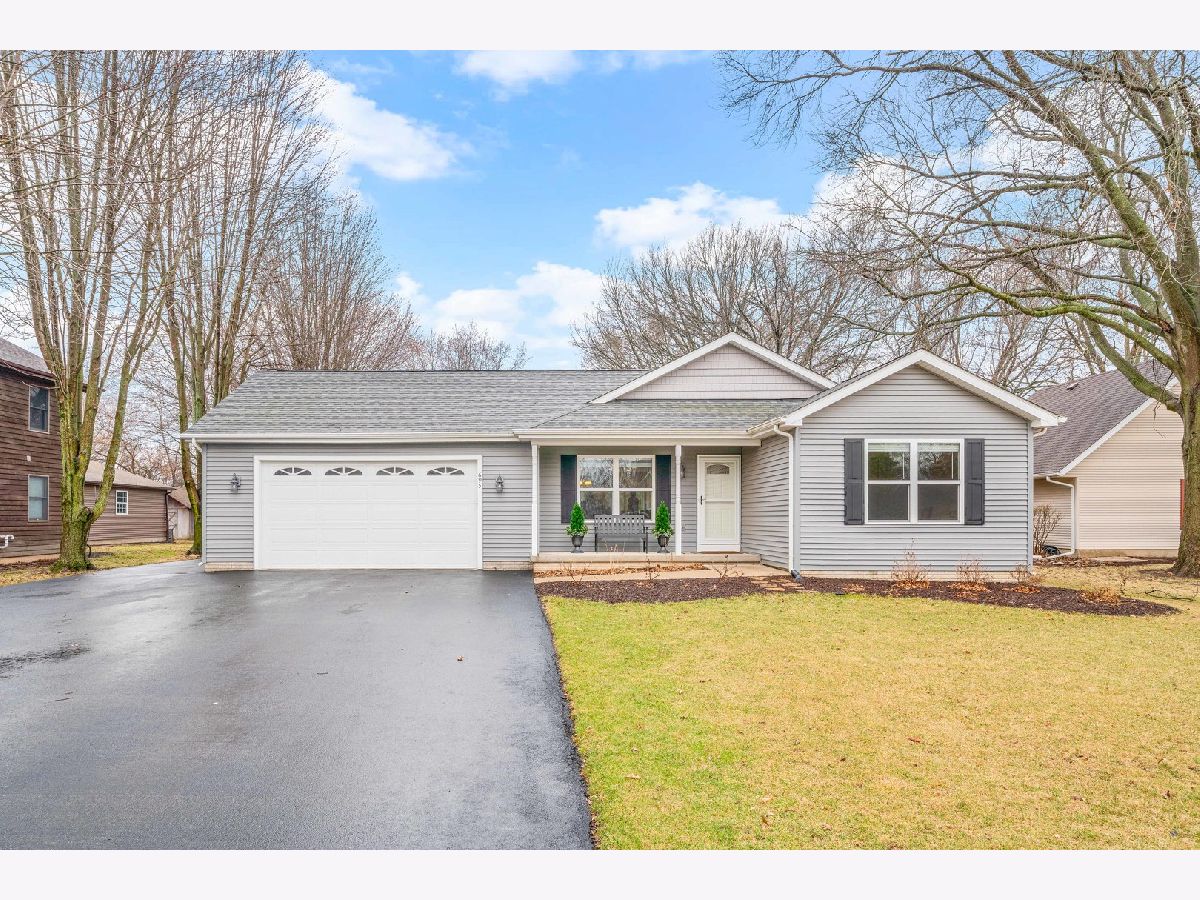  Sold Lake Holiday Illinois, 695 Lasalle