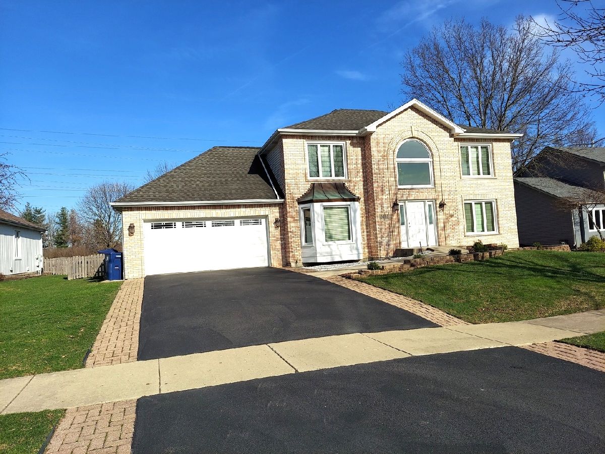 Homes Rented Hidden Valley Lake Estates Naperville Illinois, 1655 Pathway