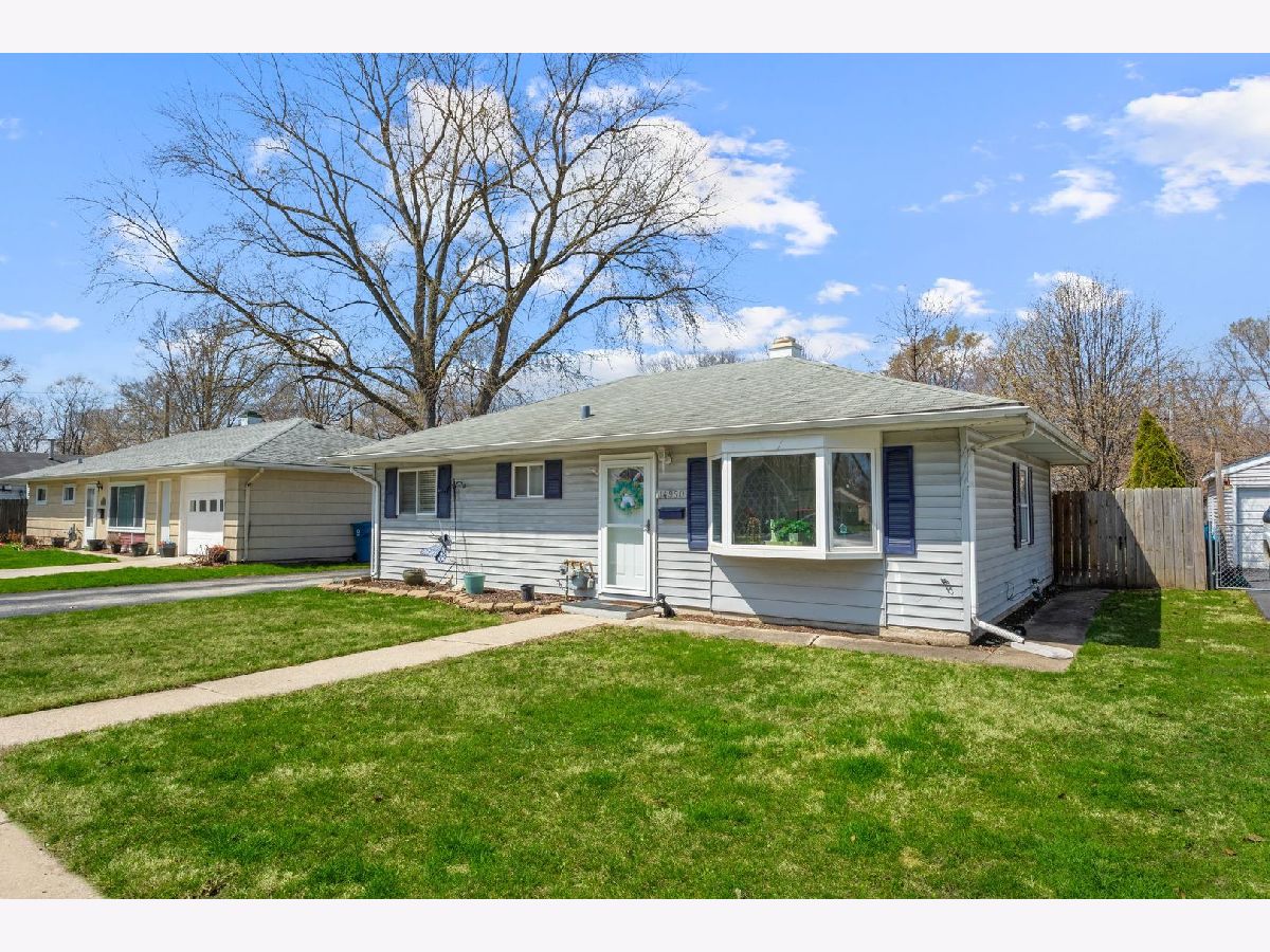 Homes & Condos & Townhomes Sold Midlothian Gardens Midlothian Illinois, 14950 Terrace