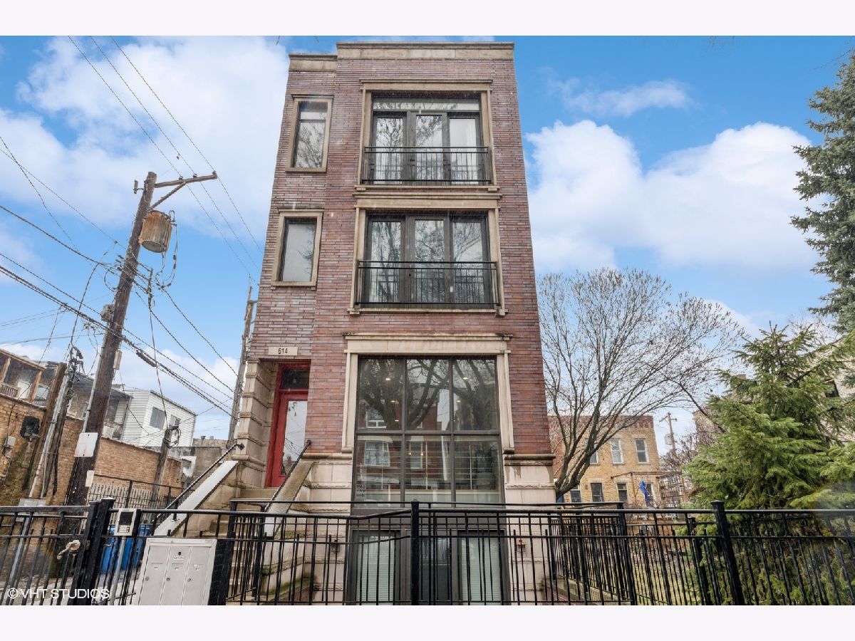 Condos & Townhomes & Homes Sold East Village Chicago Illinois, 814 Winchester