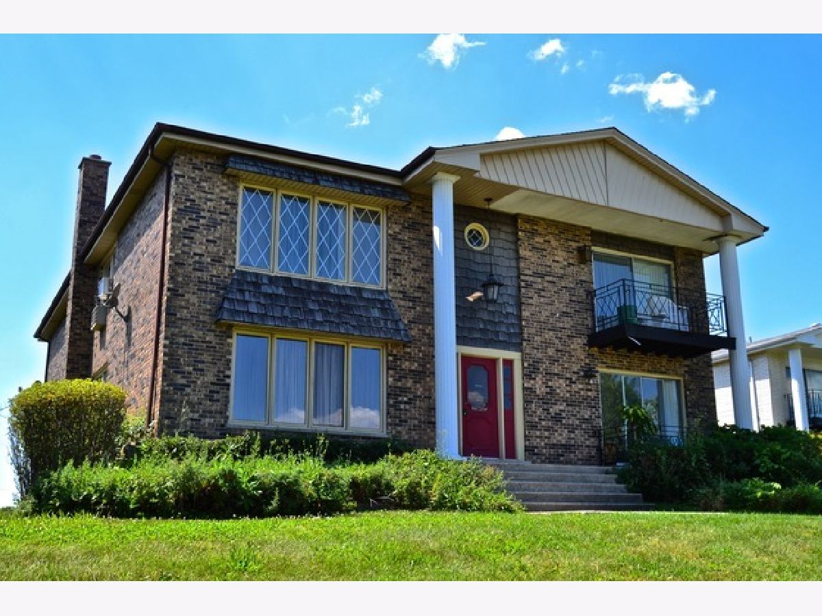  Rented Palos Hills Illinois, 9747 89th