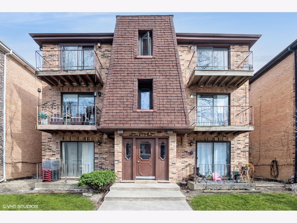 Sold Chicago Illinois, 6612 64th