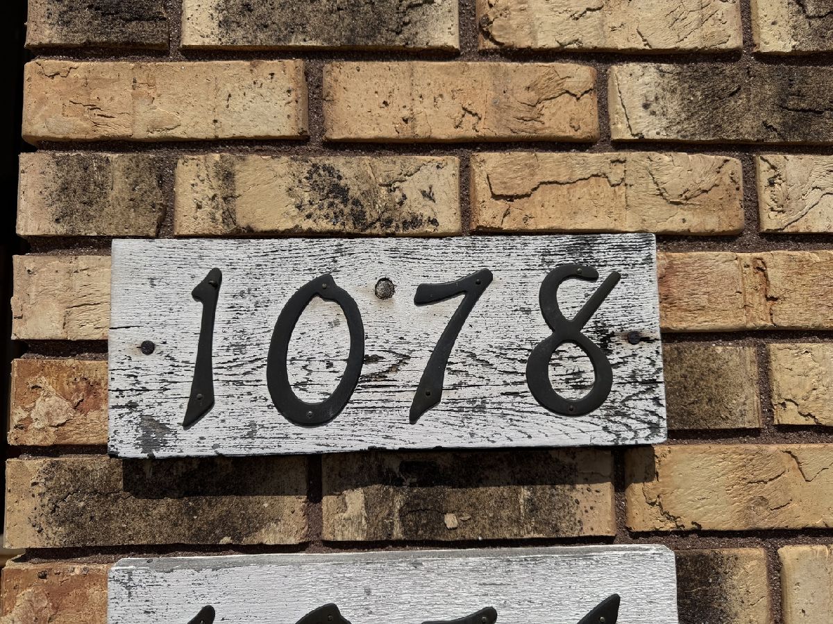  Rented South Elgin Illinois, 1078 Manchester