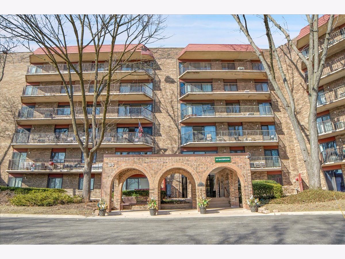 Condominiums Sold Baybrook Palatine Illinois, 35 Baybrook