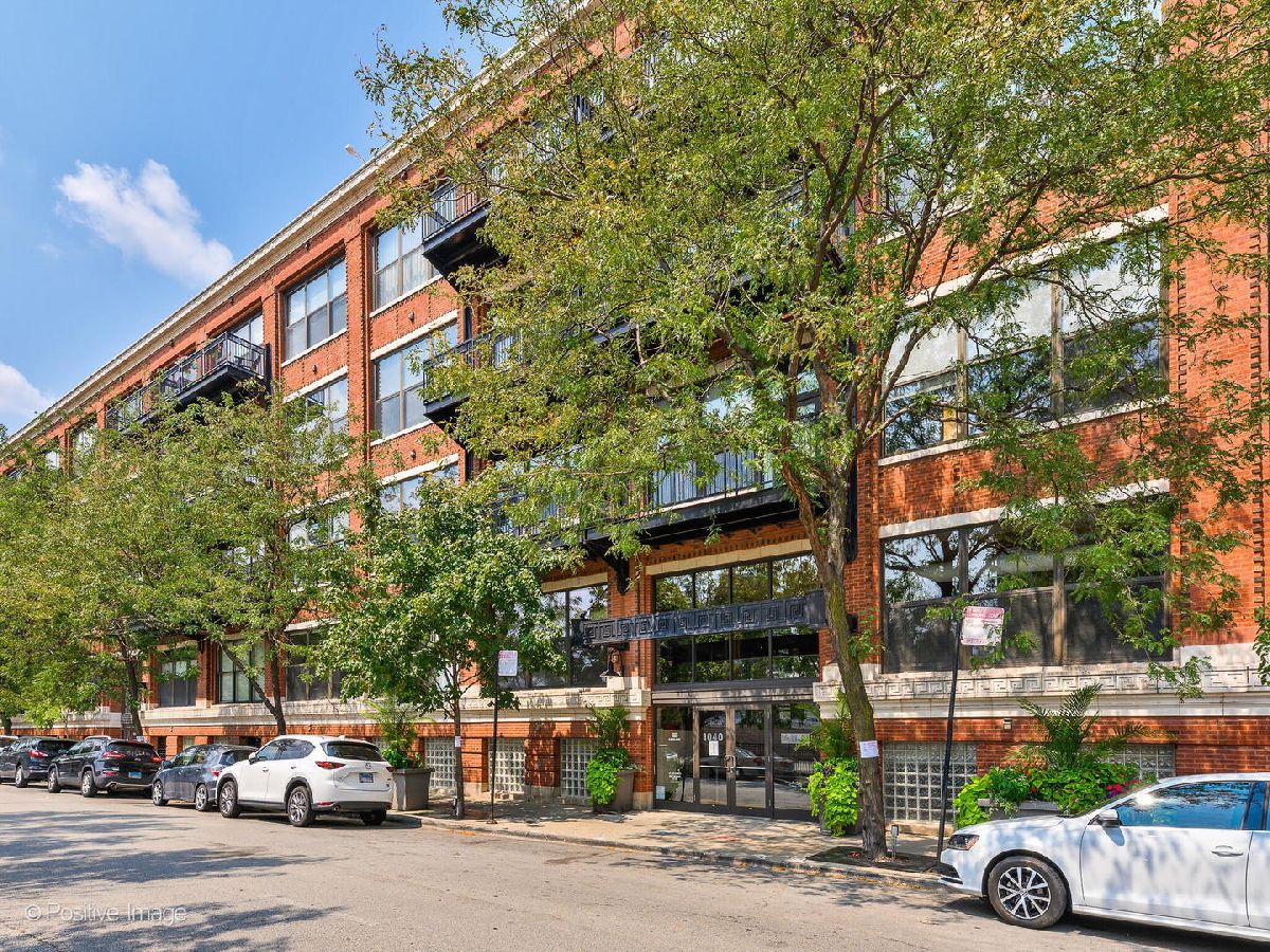 Condominiums Sold Number 10 Lofts Chicago Illinois, 1040 Adams