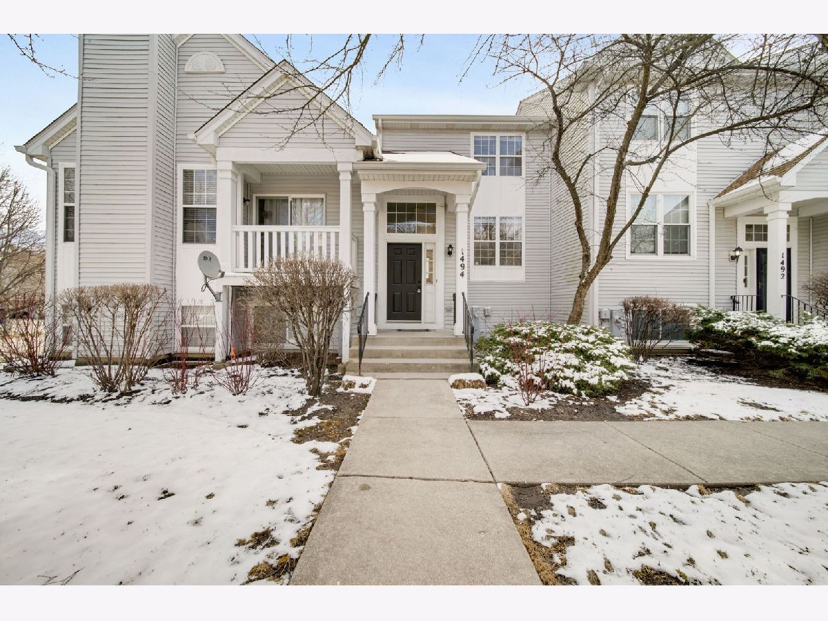 Townhomes & Homes Sold Greystone Gurnee Illinois, 1494 Saint James