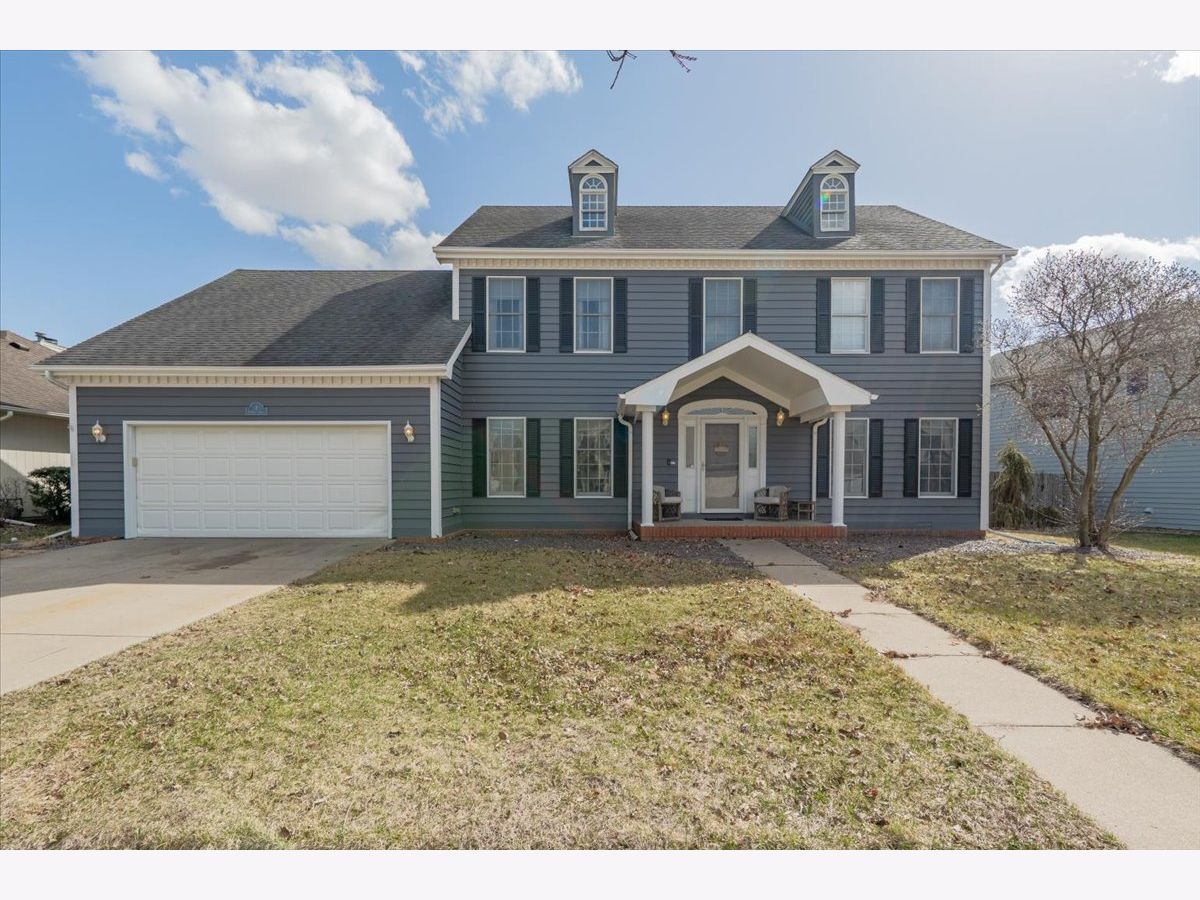 Homes & Condos & Townhomes Sold Rollingbrook S. Bloomington Illinois, 3 Downing