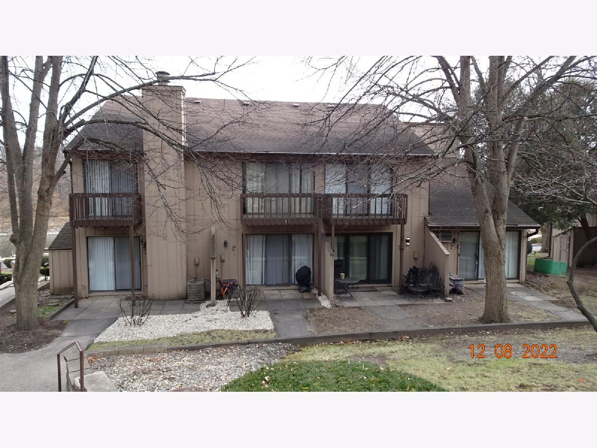 Condos & Townhomes Sold Vacation Village Fox Lake Illinois, 39 Bermuda Colony