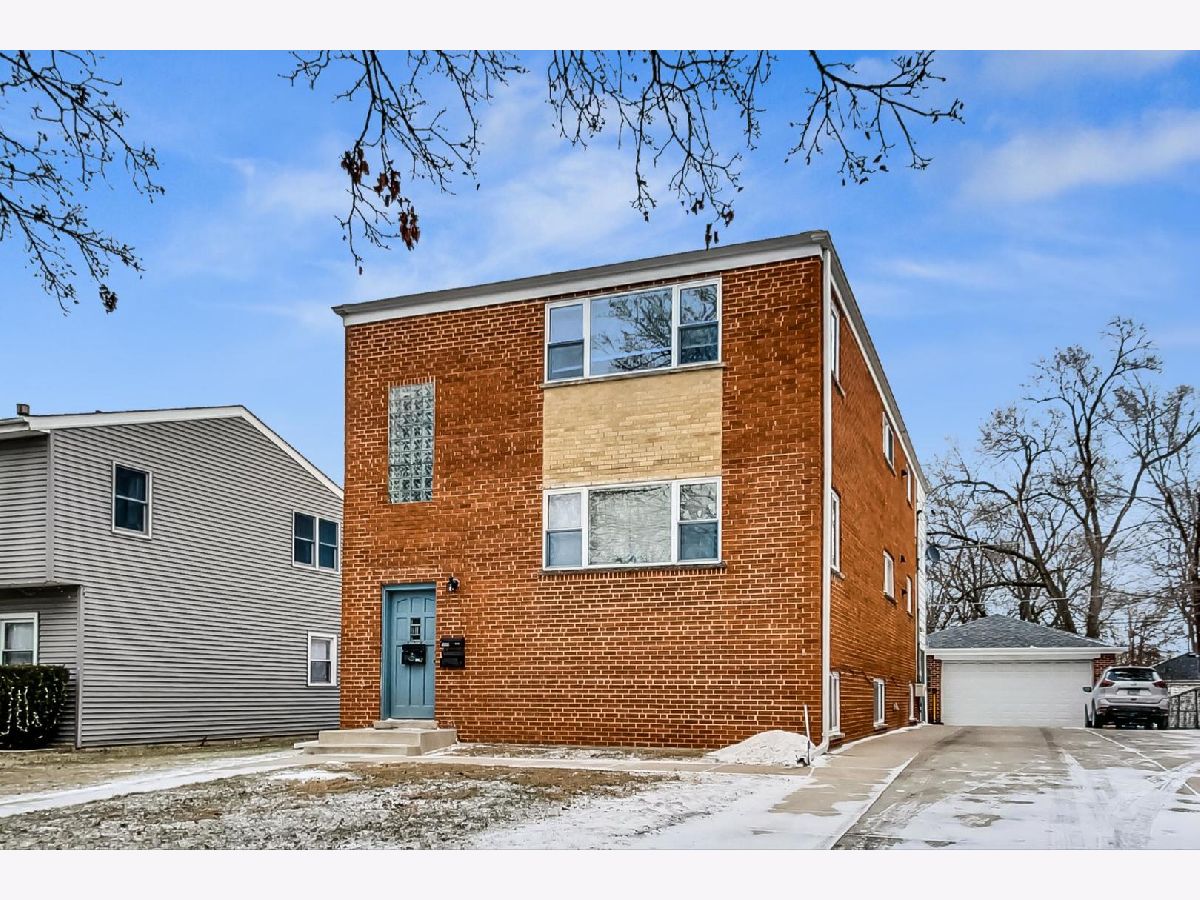Rented Villa Park Illinois, 507 Westmore