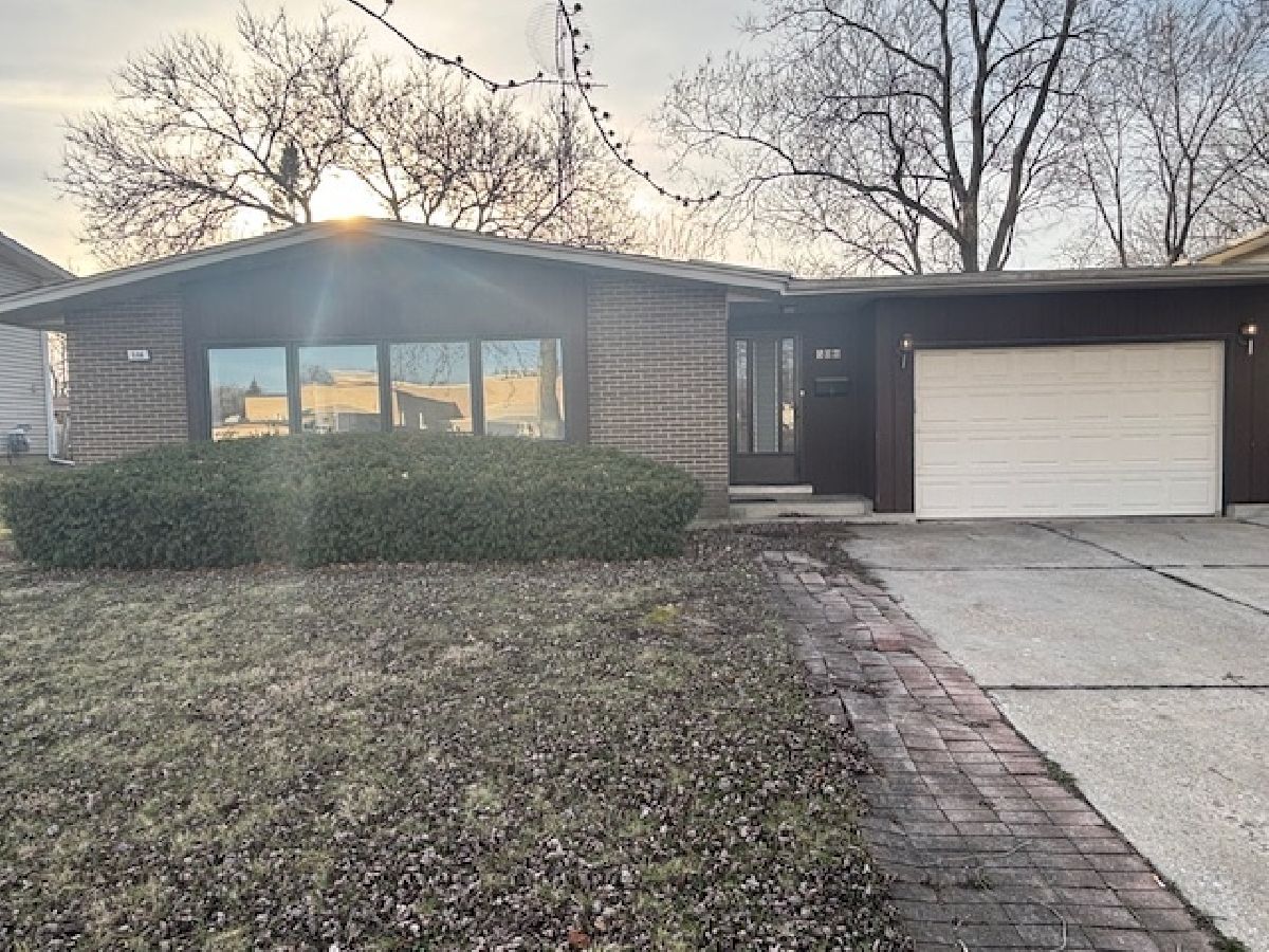  Rented Glenwood Illinois, 506 Longwood