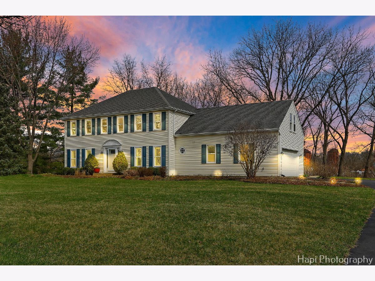 Homes Sold Rambling Hills West Hawthorn Woods Illinois, 19 University