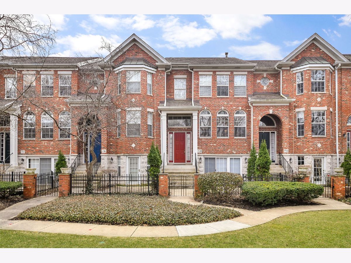 Townhomes Sold Prescott Woods Naperville Illinois, 758 Prescott