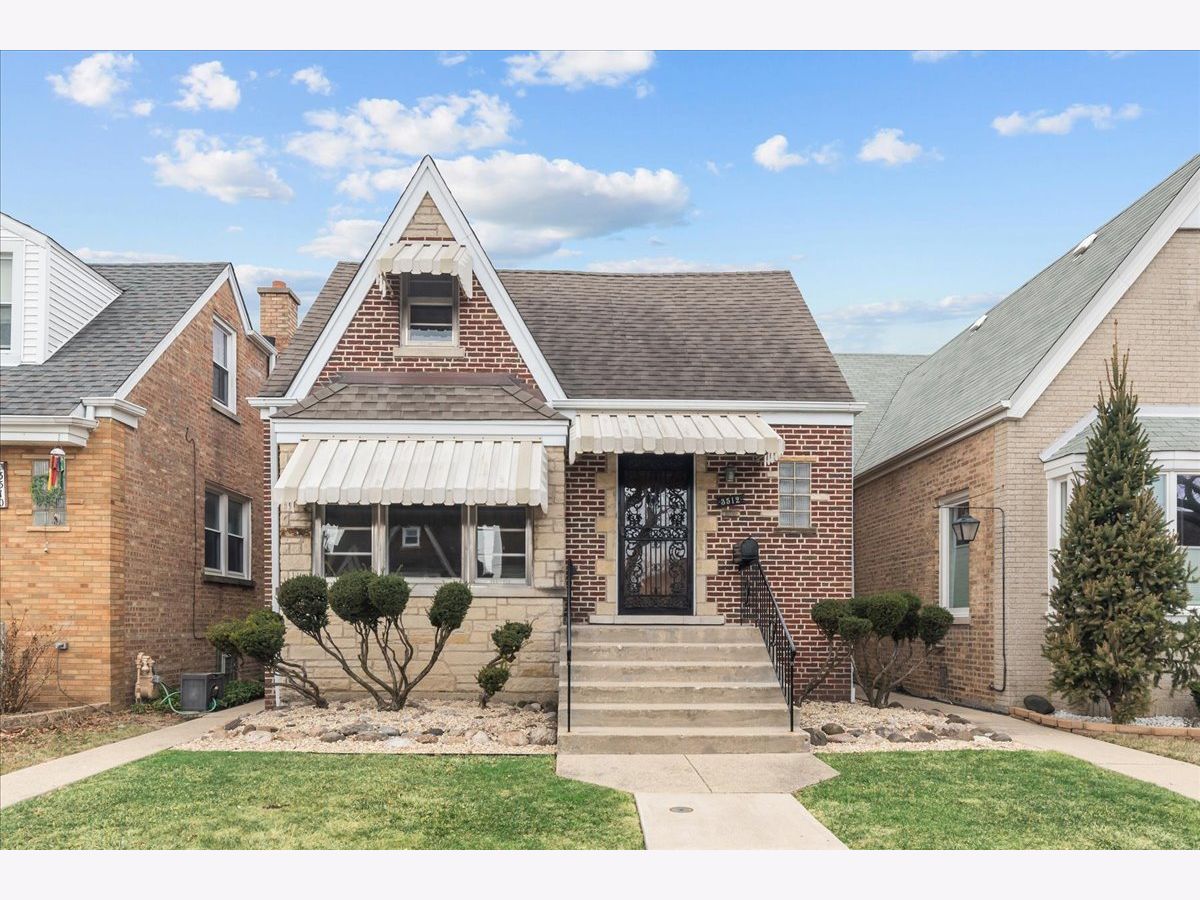 Homes & Condominiums Sold Schorsch Village Chicago Illinois, 3512 Nora
