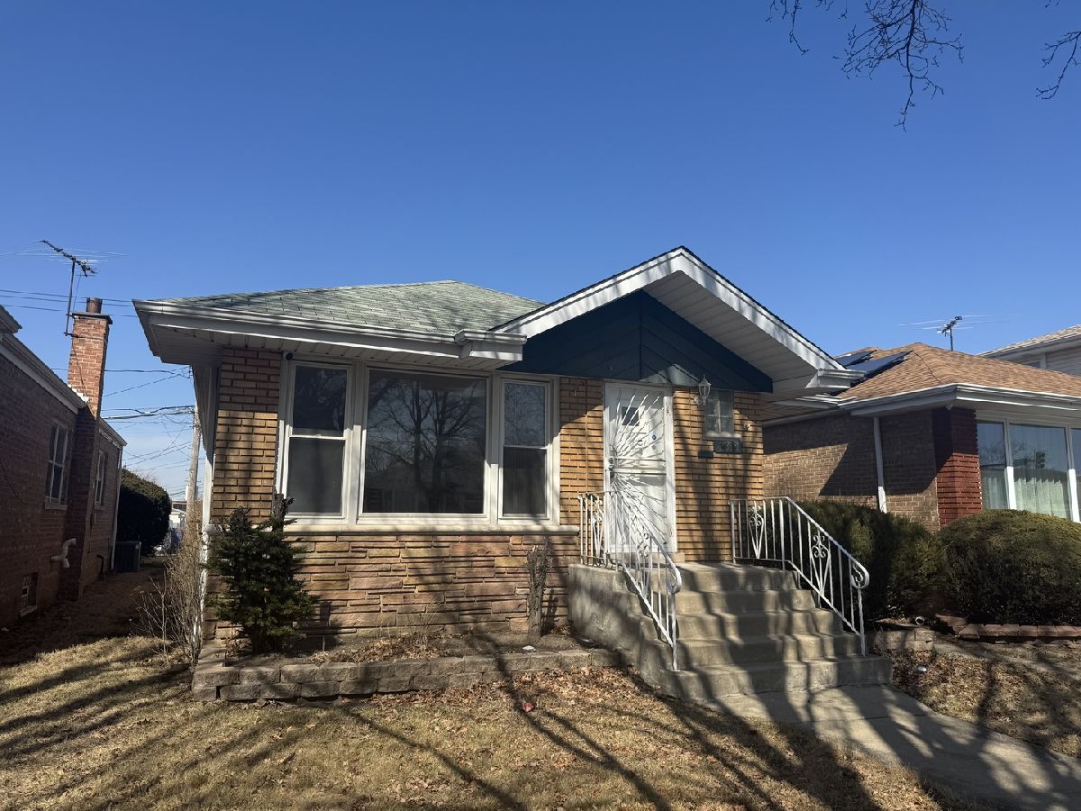  Rented Chicago Illinois, 2810 83rd