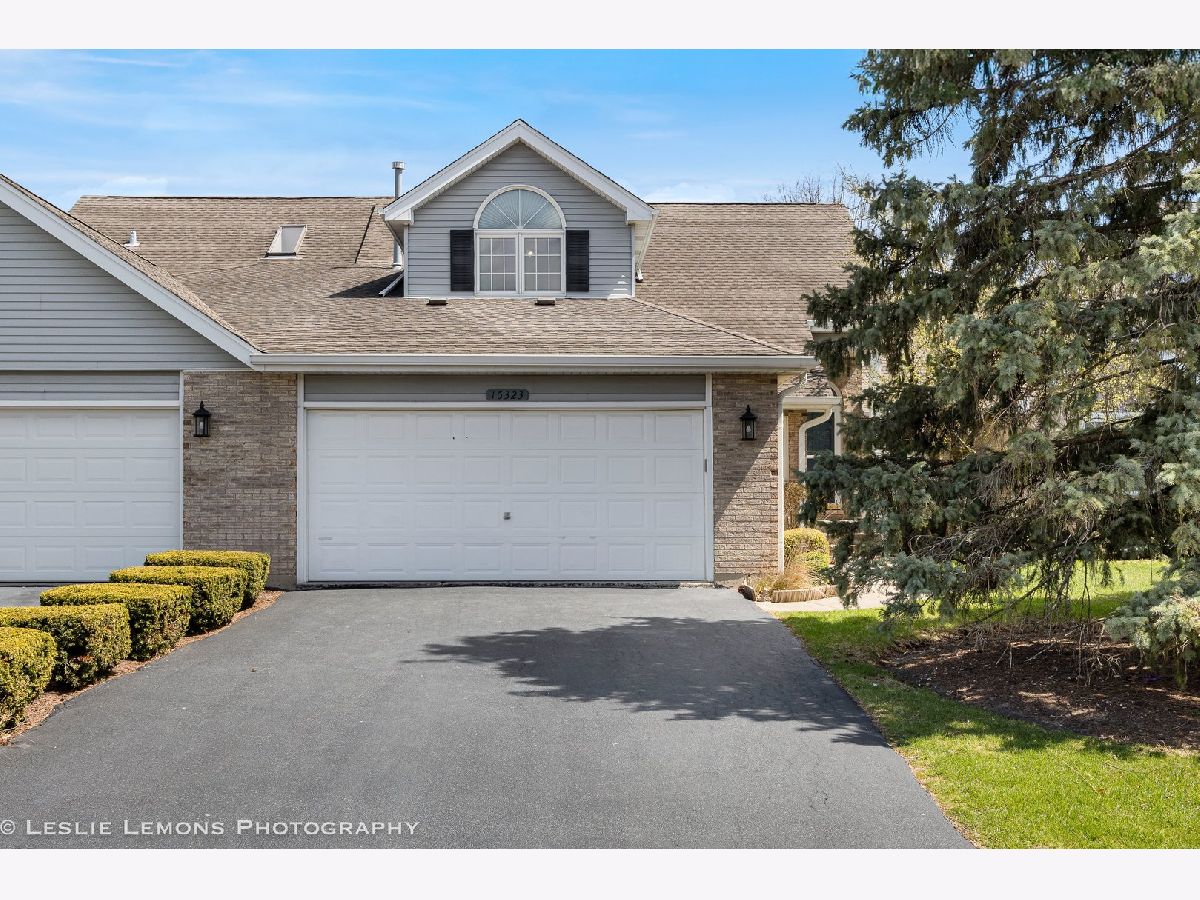Townhomes Sold Ravina Glens Orland Park Illinois, 15323 Wilshire