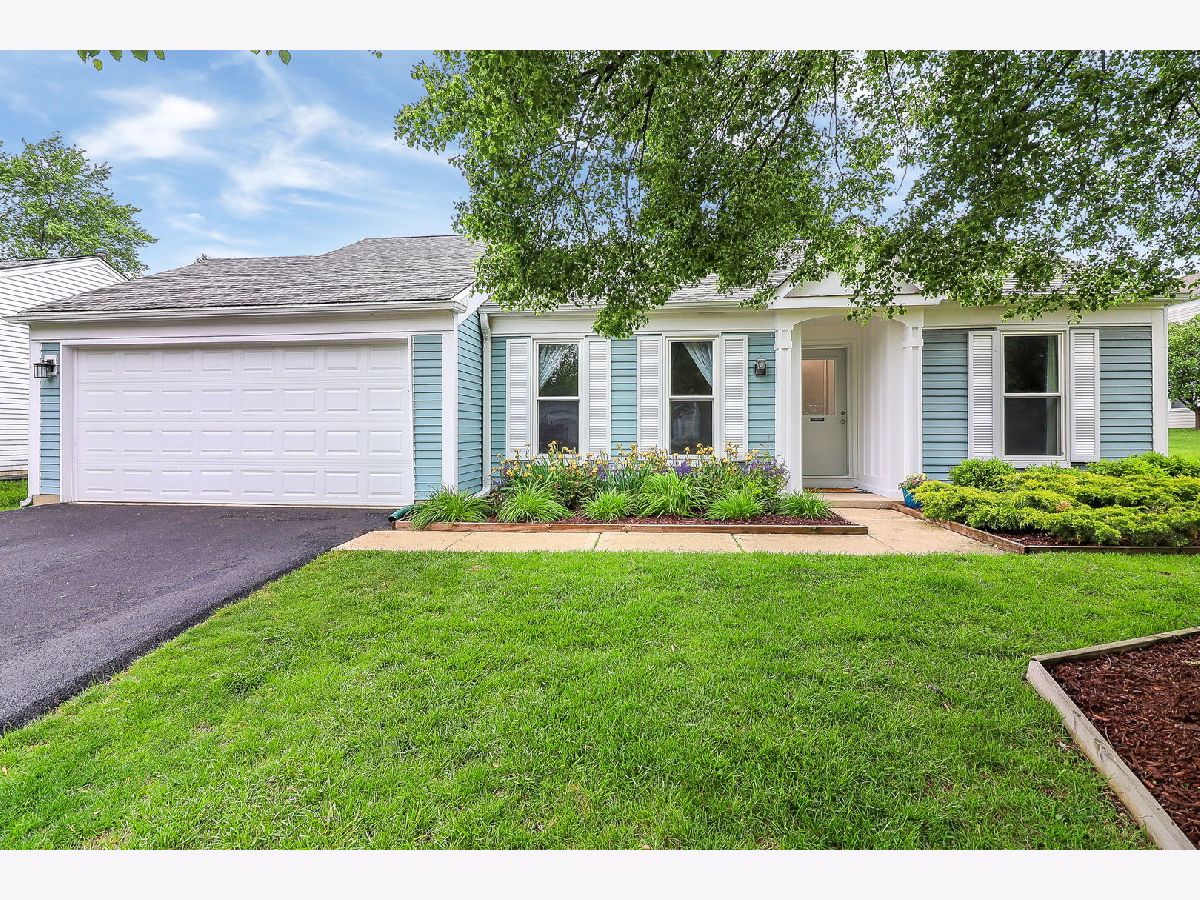Homes Sold Green Hills Aurora Illinois, 2280 Bannister