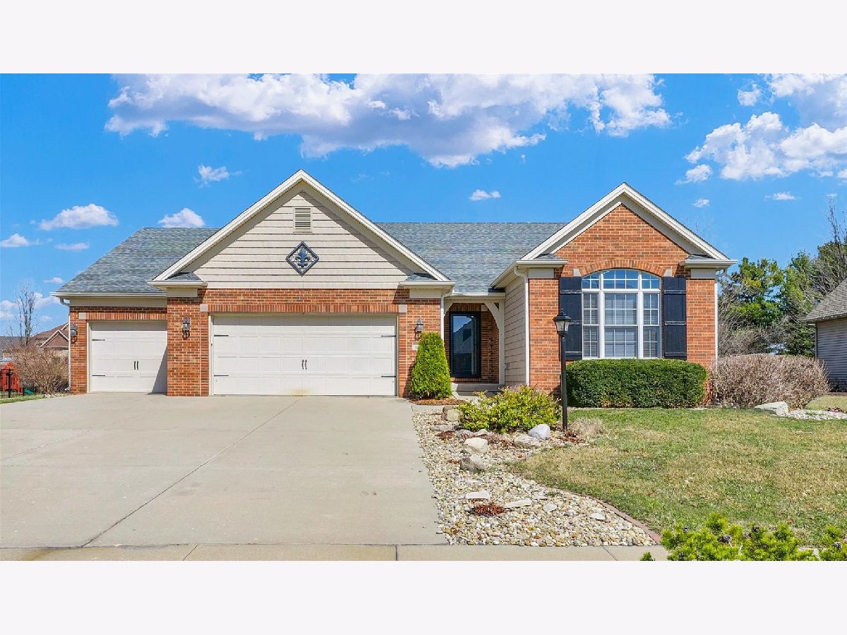 Homes Sold Chestnut Grove Champaign Illinois, 4804 Chestnut Grove