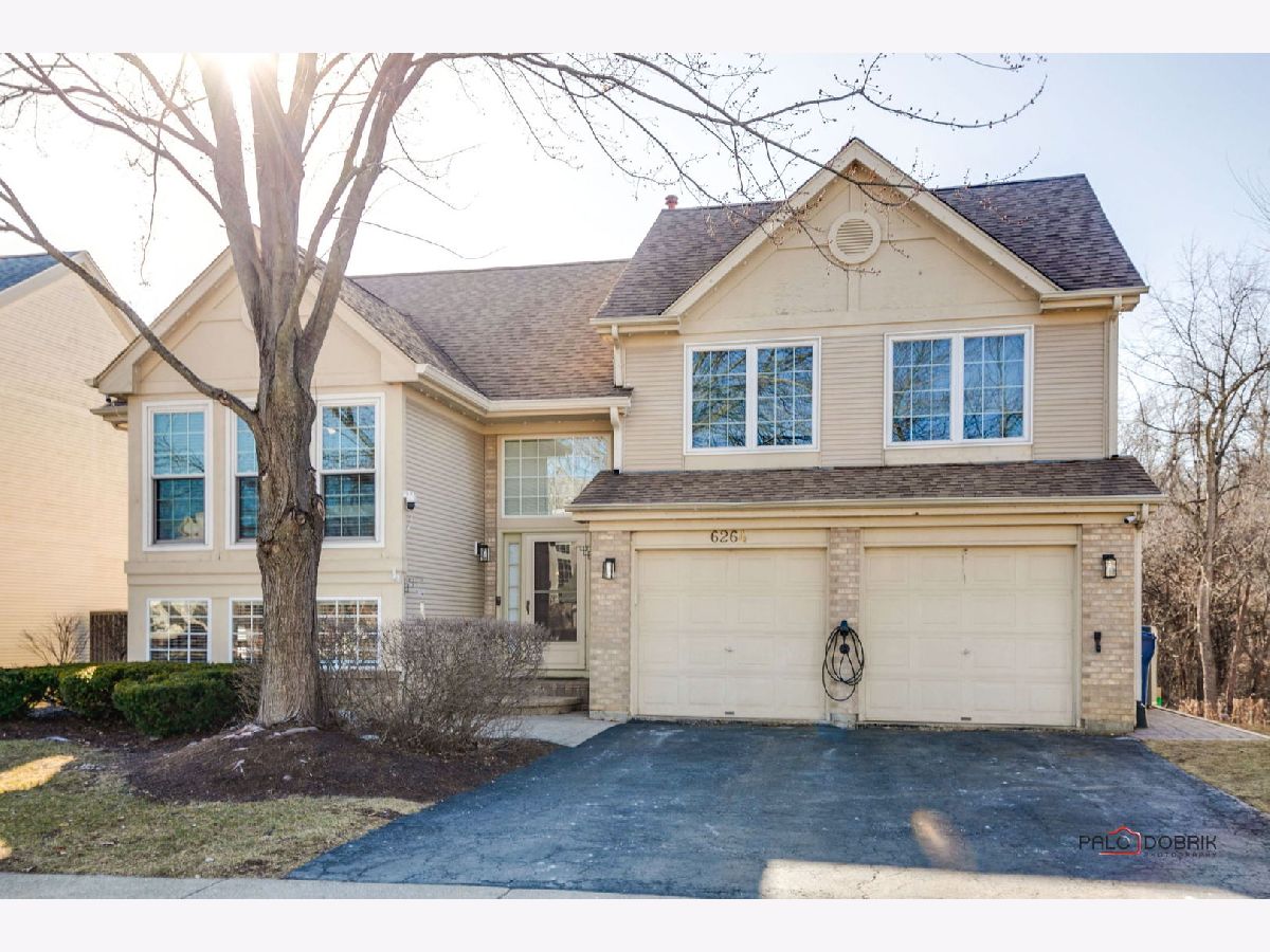 Homes & Condos & Townhomes Rented Fairway Ridge Gurnee Illinois, 6264 Formoor