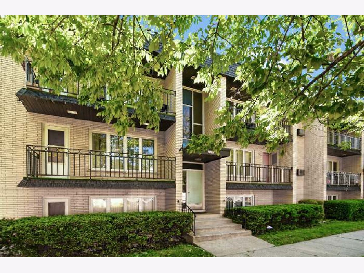  Sold Chicago Illinois, 4335 63rd