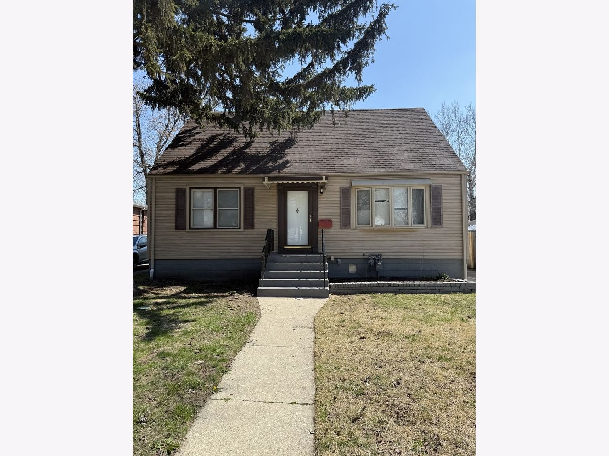 Rented Lansing Illinois, 18343 Oakwood