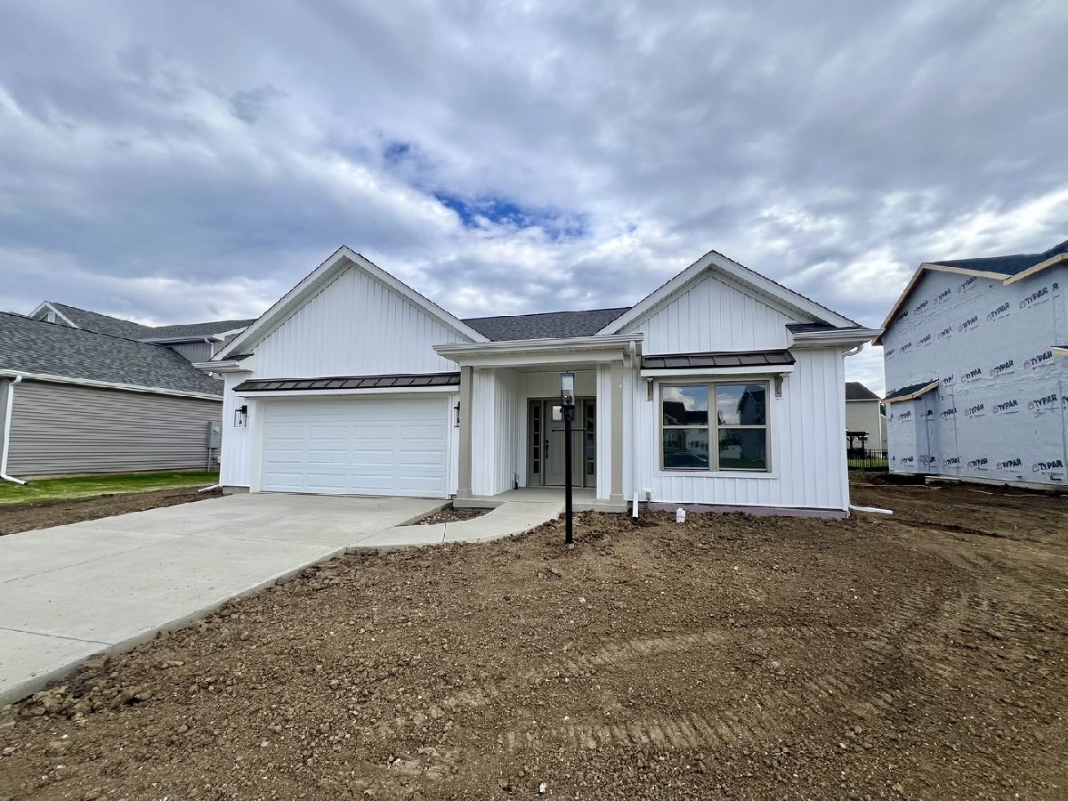 Homes & Condominiums Sold Boulder Ridge Champaign Illinois, 3811 Boulder Ridge