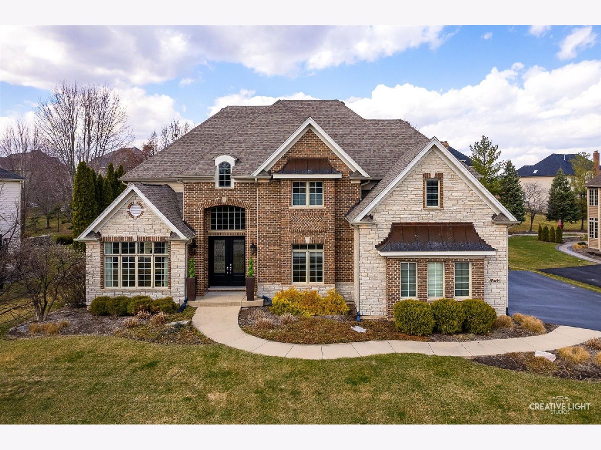 Homes Sold Fox Mill St Charles Illinois, 39W644 Walt Whitman